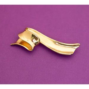Vintage Minimalist Simple Gold Tone Brooch by Avon - Q7